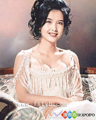 周慧敏宮廷裝