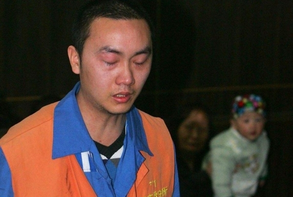 劉波賣兒子