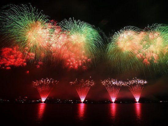 2012杭州煙花節煙花爆炸 杭州煙花爆炸事故致40多人受傷