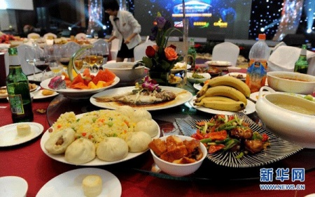 中國(guó)每年浪費(fèi)的糧食700億斤
