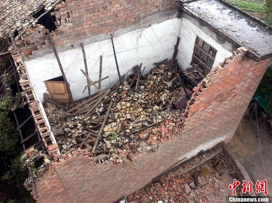 江西萍鄉(xiāng)爆炸圖片