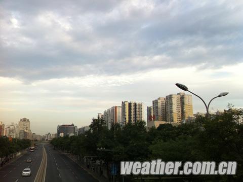 北京3日下午西北山區有雷陣雨