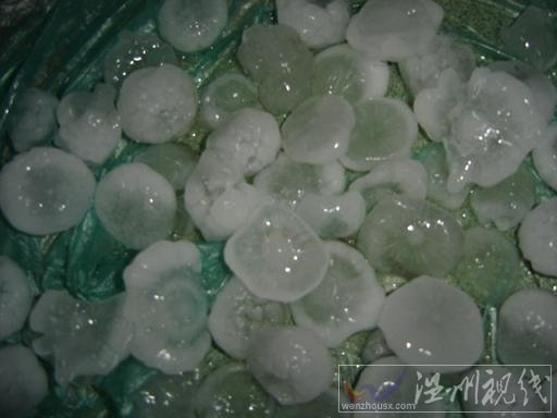 安徽碭山縣冰雹狂風(fēng)強(qiáng)對流天氣