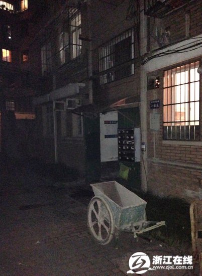 杭州文三新村跳樓慘案現(xiàn)場
