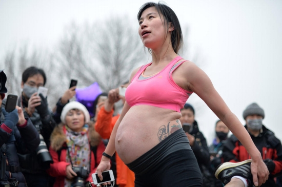 孕婦徐蘊云霧霾天長跑