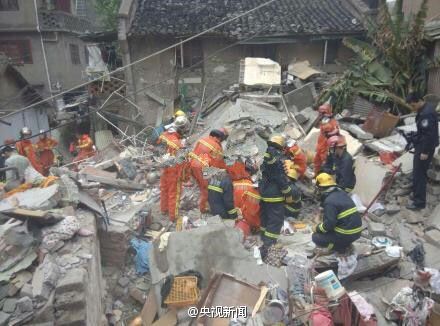 上海居民樓倒塌 上海虹口區(qū)老式居民樓倒塌2死3傷