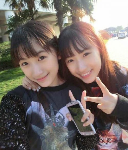 復旦雙胞胎姐妹走紅網絡