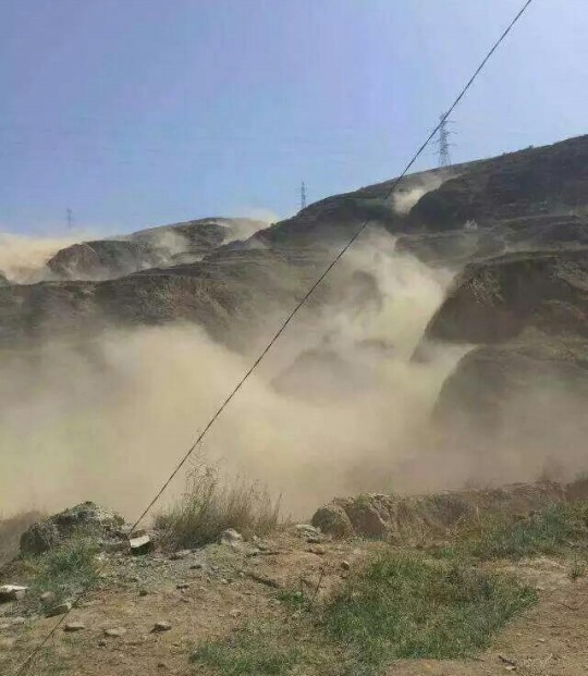 甘肅臨洮縣地震好像地動山搖