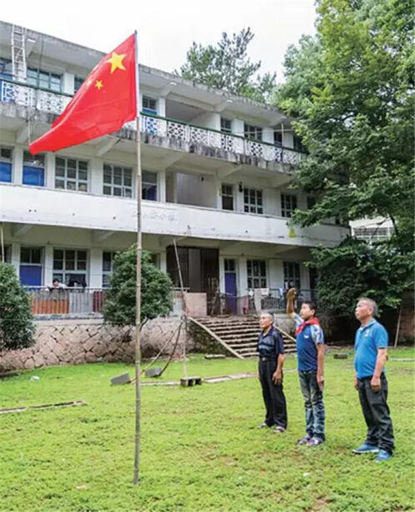 全校只有一個學生