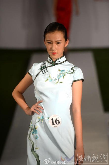 濟南十二歲女孩比基尼選美比賽