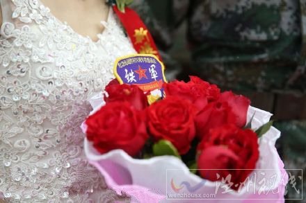閱兵戰(zhàn)士結(jié)婚