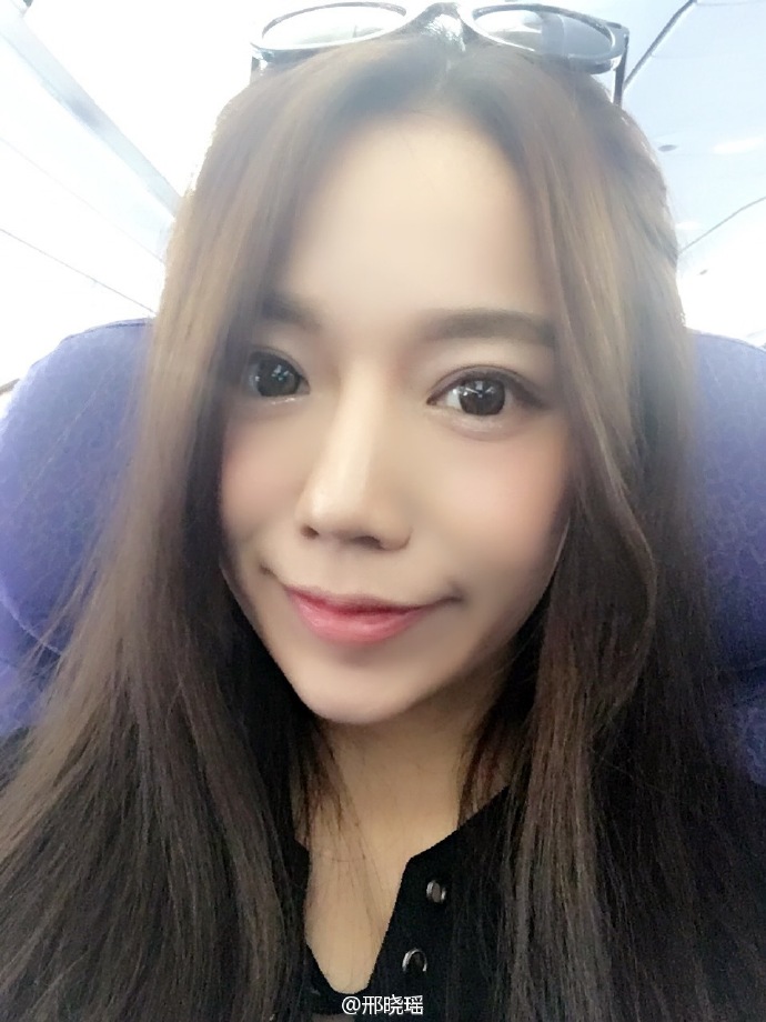 美女網(wǎng)紅難倒海關(guān)