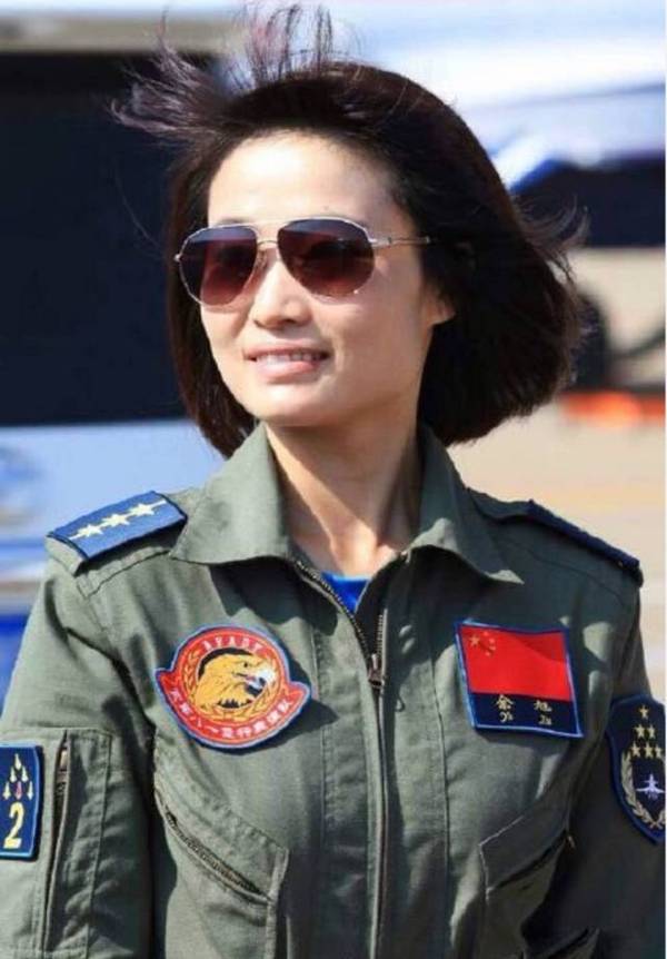 殲10女飛行員余旭犧牲