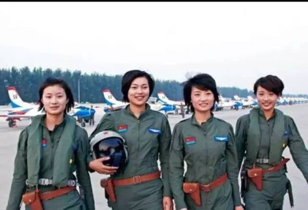 殲10女飛行員余旭犧牲