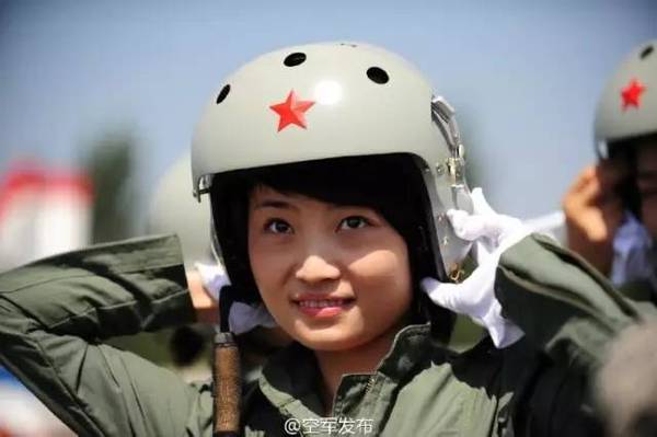 殲10女飛行員余旭犧牲