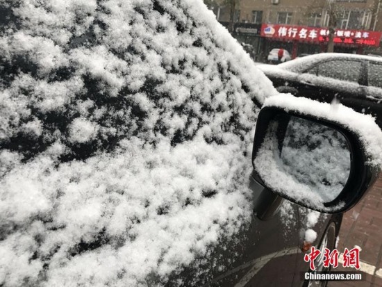 長(zhǎng)春迎初雪