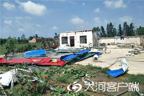 周口遭遇龍卷風襲擊