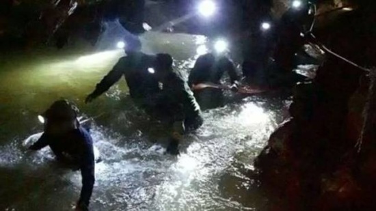 13人足球隊(duì)被找到