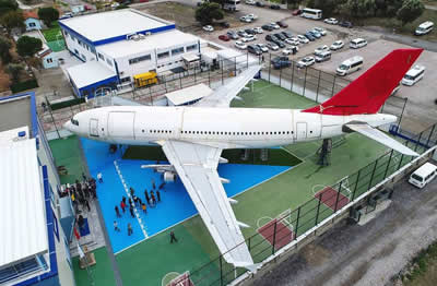 退役機改造成教室 土耳其空客A310客機