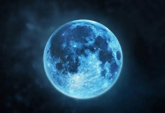 罕見藍月亮今晚現身夜空