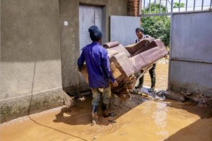 盧旺達(dá)洪水造成130人死亡