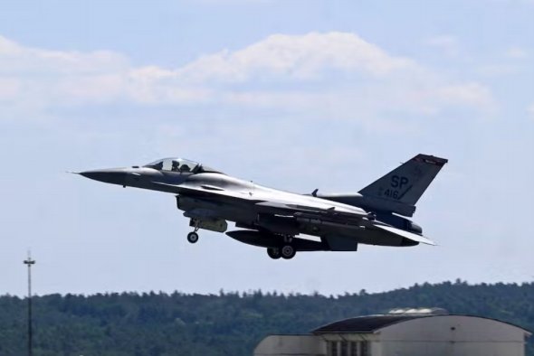 俄羅斯稱軍機(jī)在敘利亞上空暴露于F-16戰(zhàn)斗機(jī)制導(dǎo)系統(tǒng)