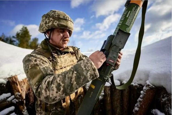 美國(guó)將向?yàn)蹩颂m提供新的4億美元軍事援助計(jì)劃